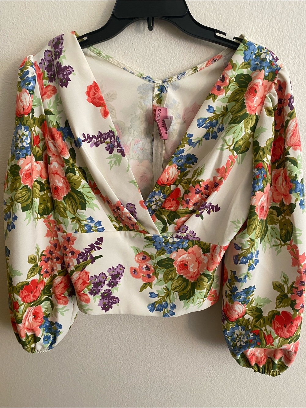 VIXEN By Michelline Pitt 
Floral Wrap Crop Top - White/Pink Multicolor